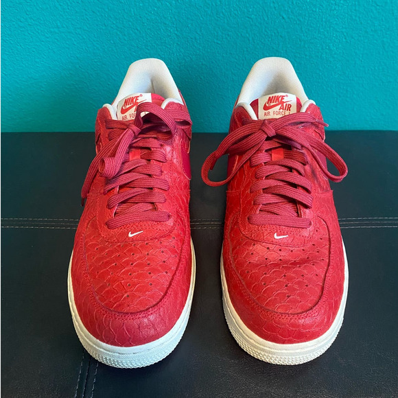 Nike Air Force 1 Red Dragon Sneakers 718152-606 Men's 9.5 - Picture 2 of 14